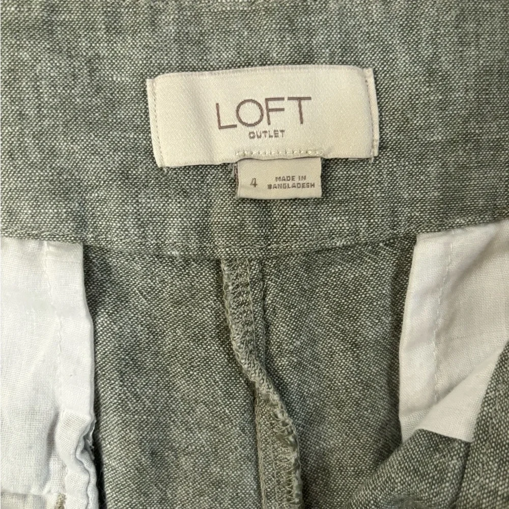 Loft Gray Frill Shorts​​​​​​​​​​​​​​​​